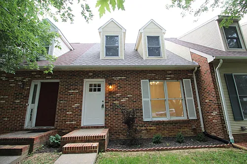 1047 Blue Ridge Dr Photo 1