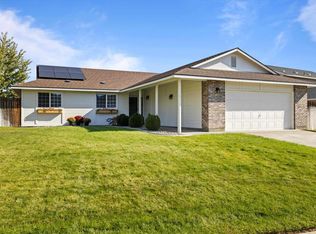 5204 Blue Heron Blvd, West Richland, WA
