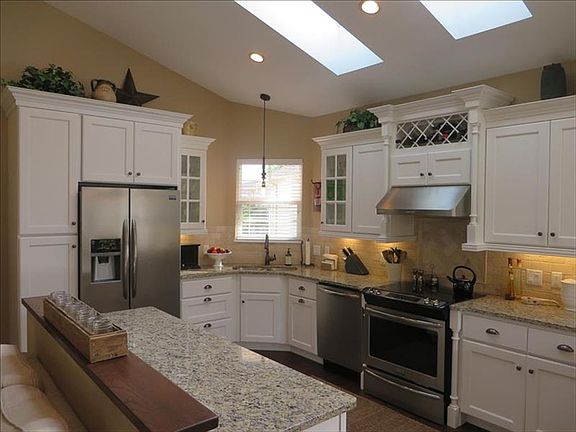Kitchen 17x10