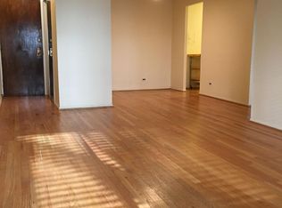 3620 N Pine Grove Ave APT 212, Chicago, IL 60613