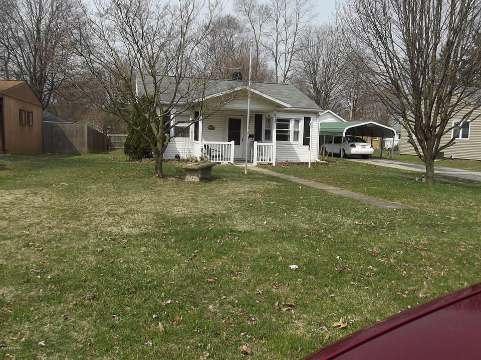 1st image of 615 McCleary St