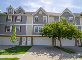 5533 Jordan Ct, Johnston, IA 50131