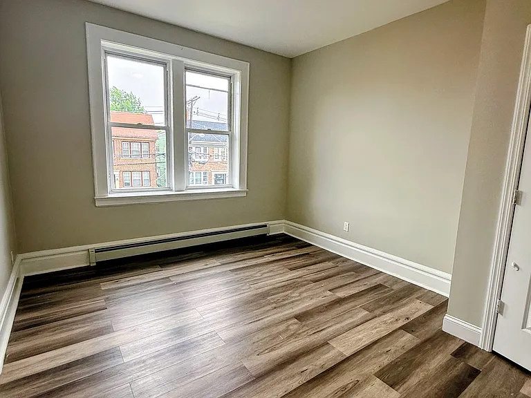 380 N 11th St #2 — Photo 12