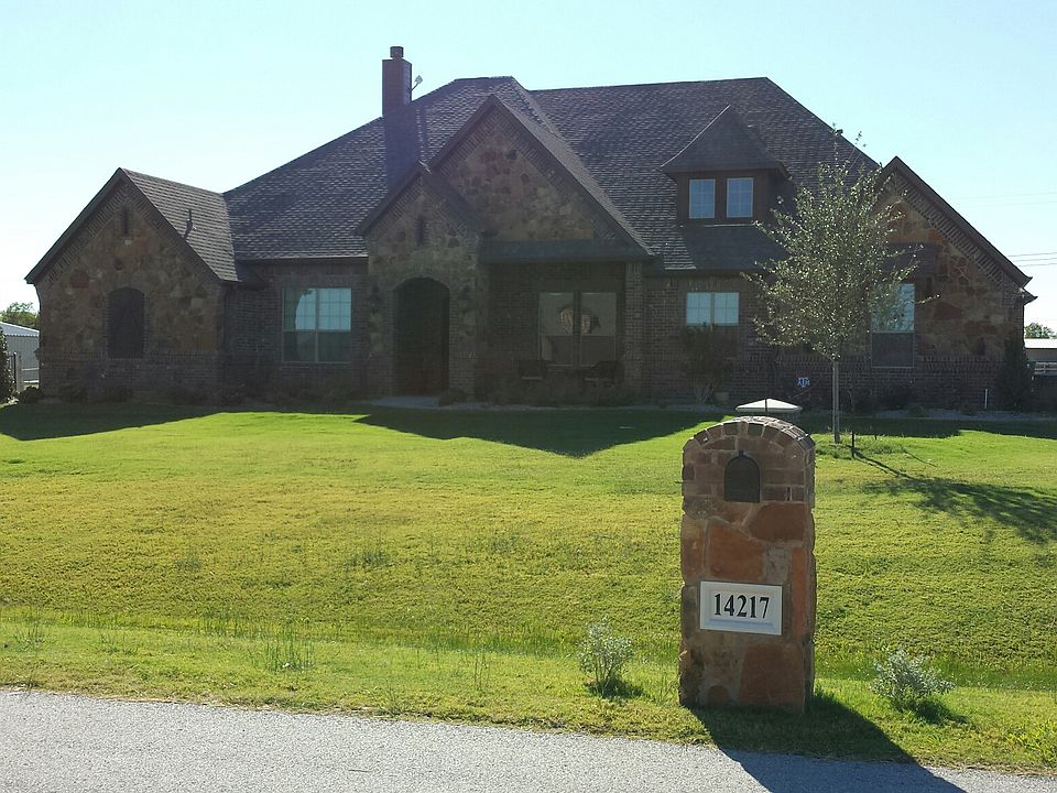 1st image of 14217 Lucille Dr