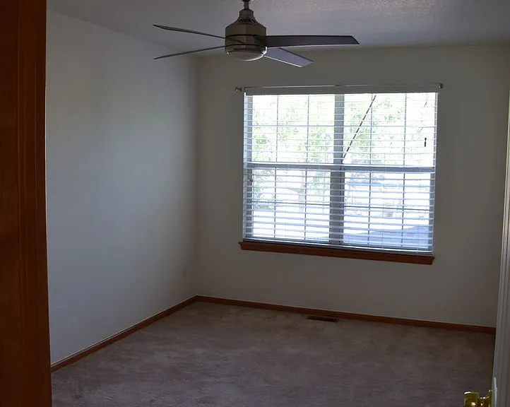 9086 W Chatfield Dr — Photo 18