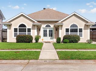3708 Karen Dr, Chalmette, LA 70043