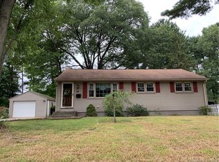 24 Conlin Dr, Enfield, CT 06082