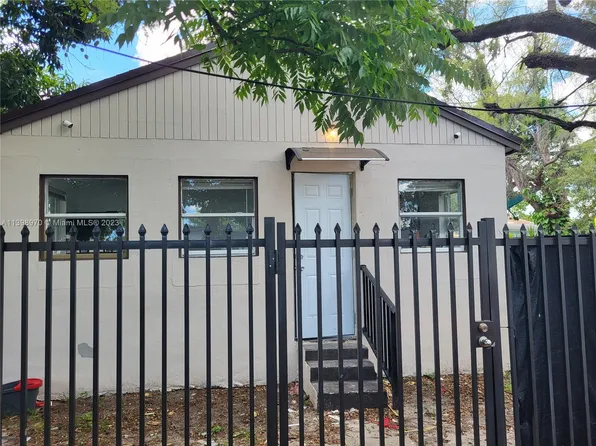 7210 NW 17th Ct, Miami, FL 33147