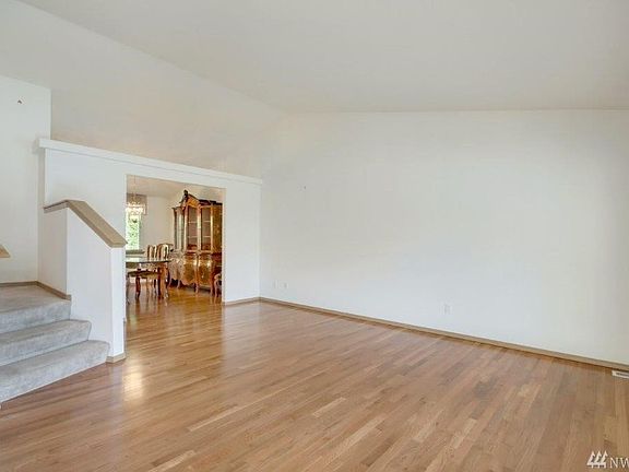4th image of 16614 127th Avenue Ct E