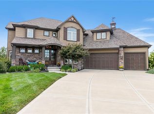 16224 Belinder Rd, Overland Park, KS 66085