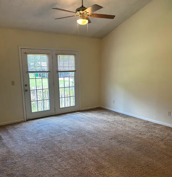 212 Constance Ln #1 — Photo 3