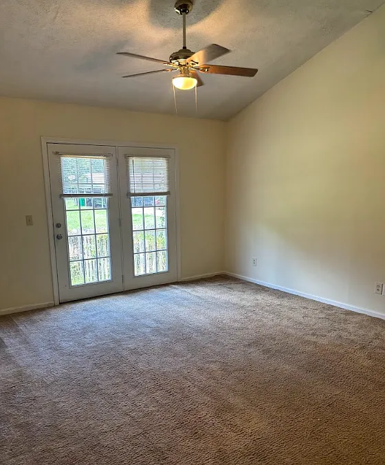 212 Constance Ln #1