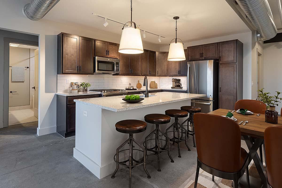 138 Allen St 209, Buffalo, NY 14201 Zillow