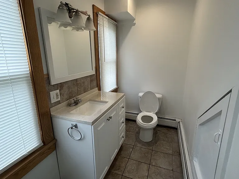 1-9 Allen St #7 — Photo 7