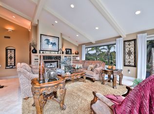 3279 White Hawk Rd, Escondido, CA 92027