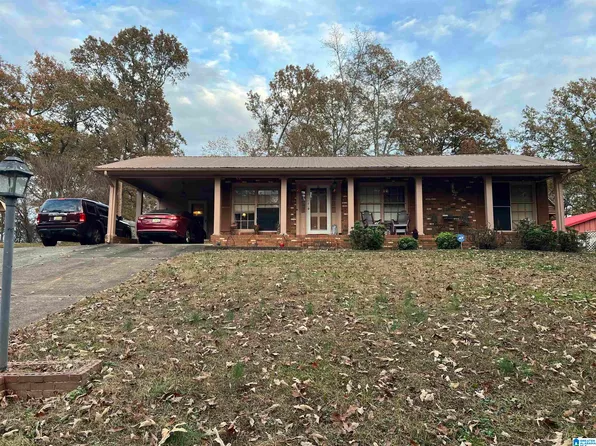 5713 Dawson Ave, Anniston, AL 36206