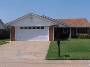 4318 Oakcrest Ave, Enid, OK 73703