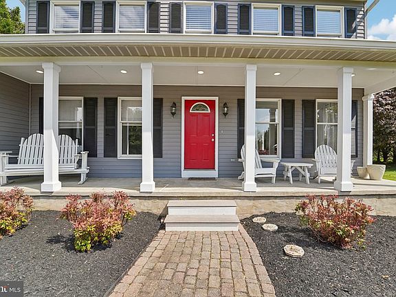 3rd image of 6652 Prestwick Dr