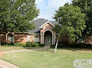 1742 Lakeway Dr, Abilene, TX 79602