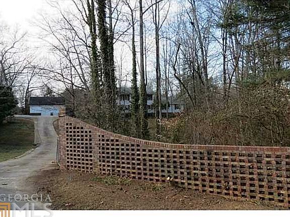 3rd image of 508 Los Alamos Pl