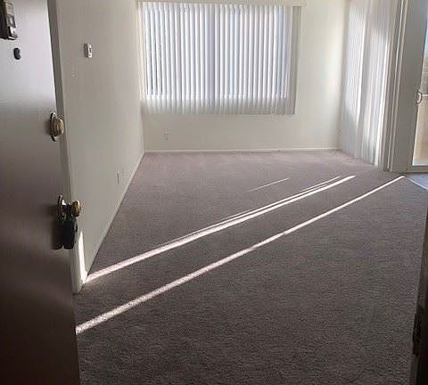 3rd image of 2211 N Cahuenga Blvd APT 205