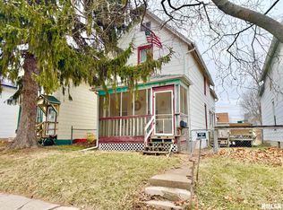 319 S Lincoln Ave, Davenport, IA 52802