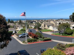 934 Shore Crest Rd, Carlsbad, CA 92011