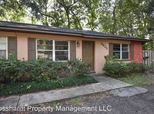 5925 SW 10th Ln #B, Gainesville, FL 32607