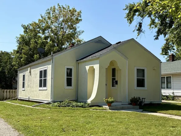 728 Walker STREET, Lake Geneva, WI 53147