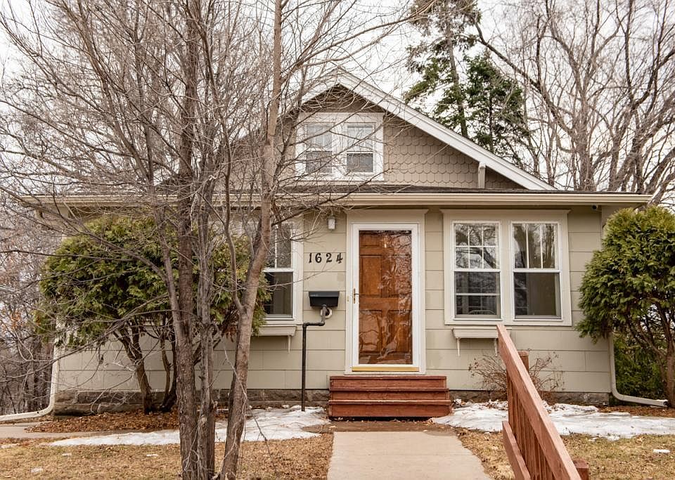1st image of 1624 Ross Ave