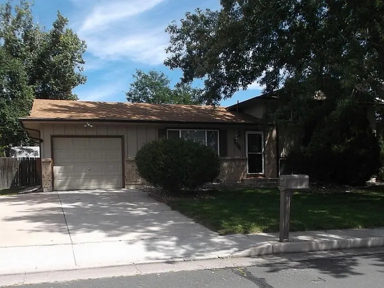 4607 Sprucewood Dr — Photo 19