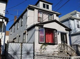 11707 111th Ave, South Ozone Park, NY 11420