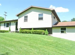 116 Mill Rd, Flushing, OH 43977