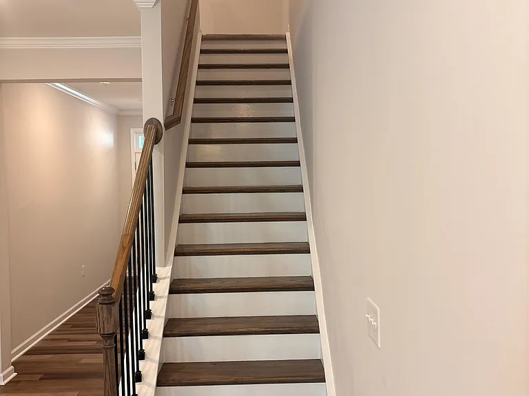 429 Hazy Hills Ln — Photo 8
