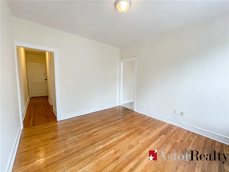 31-30 35th St #2F — Photo 14