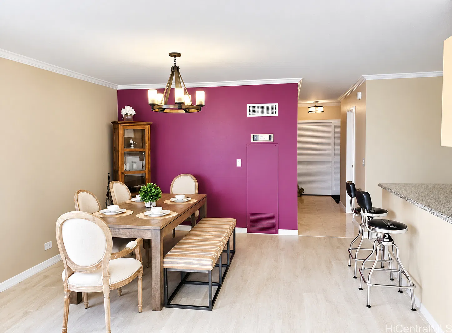 2215 Aloha Drive 16L - 1 — Photo 4