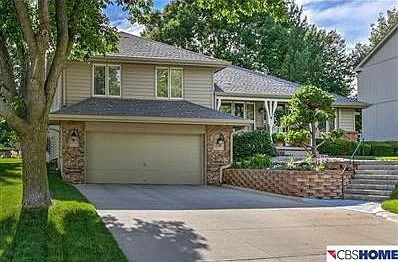 2nd image of 512 S 160th St
