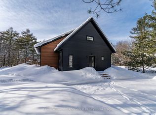 753 Honey Harbour Rd, Georgian Bay, ON L0K1S0