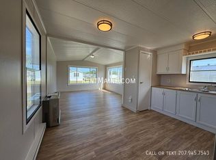 102 G Ct, Pittsfield, ME 04967