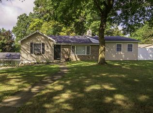 7214 Winchester Rd, Fort Wayne, IN 46819