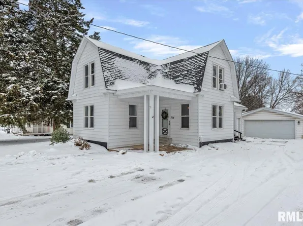 704 E Gibson St, New Berlin, IL 62670