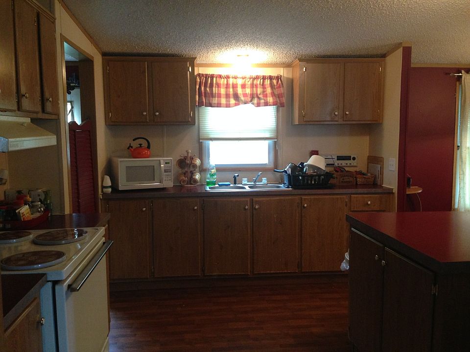 1st image of 8536 Garden Ln