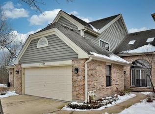 11423 Burton Dr, Westchester, IL