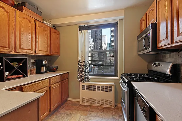Sold by Corcoran | media 2