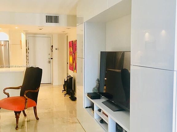 3rd image of 1915 Brickell Ave APT C1409