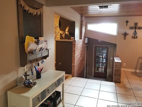 4th image of 219 Dawnridge Dr
