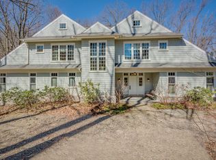 7990 Harbert Rd, THREE OAKS, MI 49128