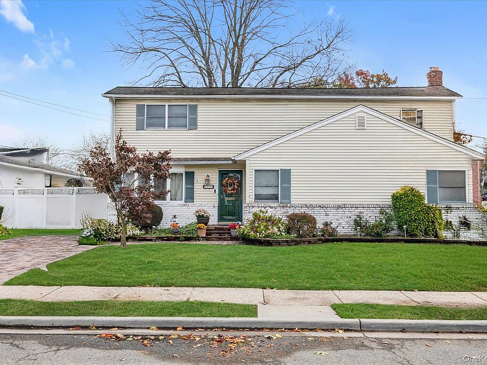 1st image of 231 Dogwood Avenue