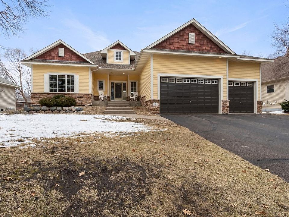 1st image of 2107 117th Ln NE