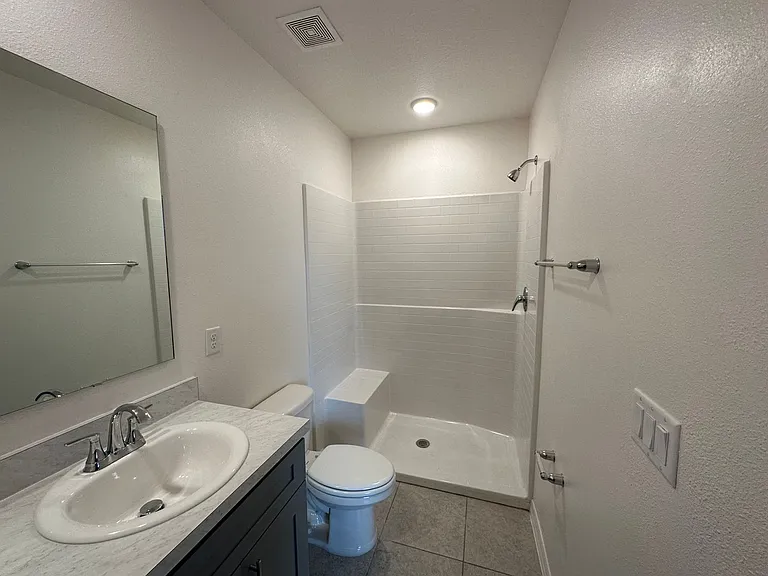 2290 Tropicana Dr — Photo 12